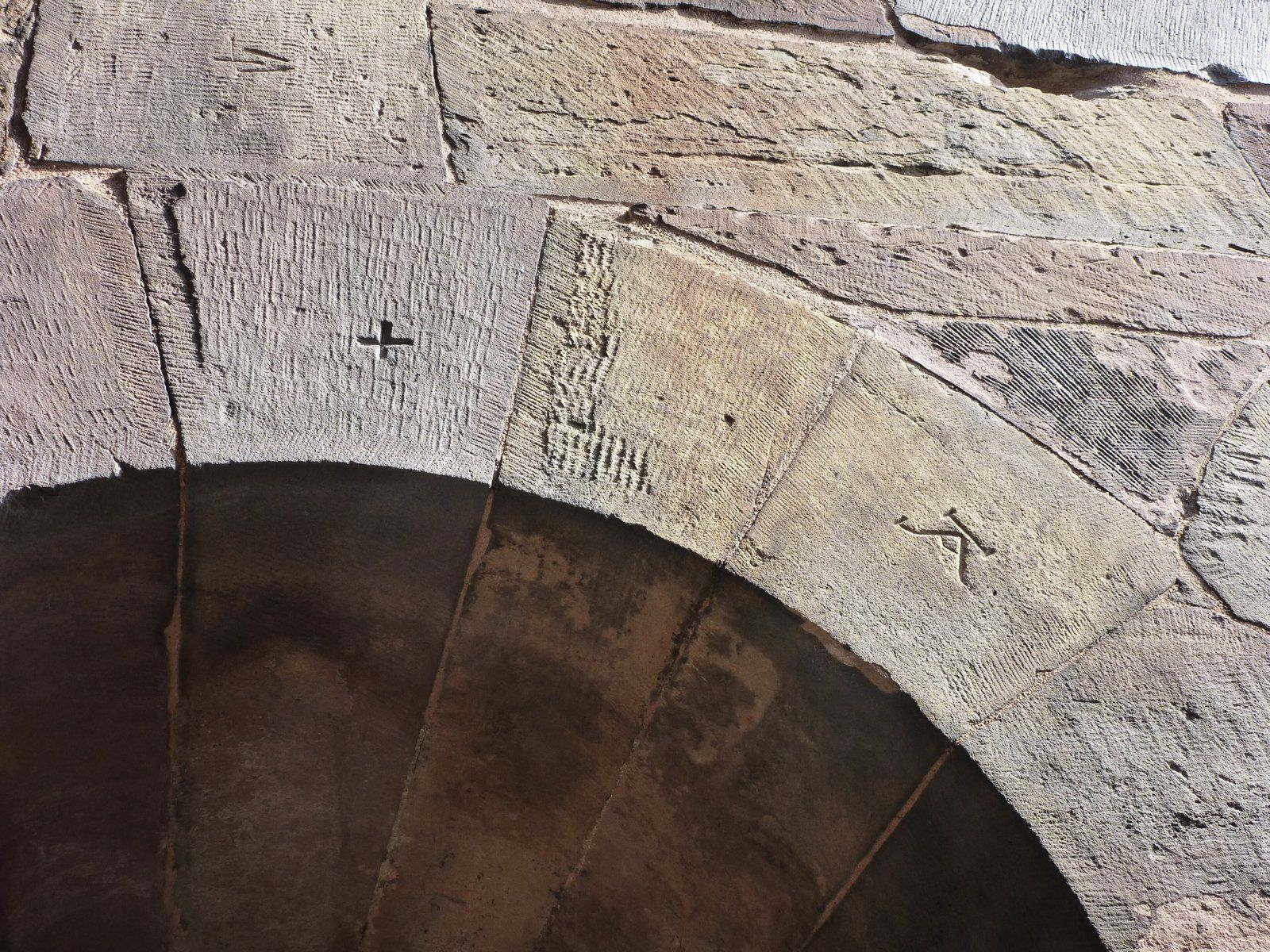 Medieval masons’ marks on Strasbourg Cathedral